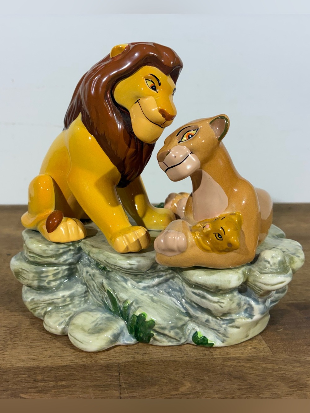1994 Schmid Disney Lion King Music Box Simba Nala Circle of Life Musical